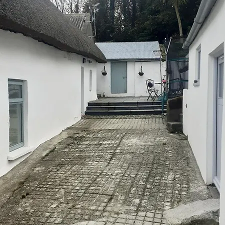 Dairy Courtyard Apartment *