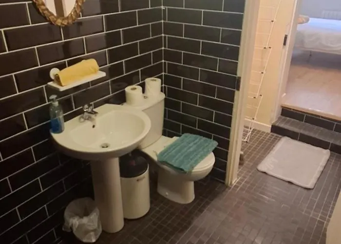 Dairy Courtyard Bunmahon